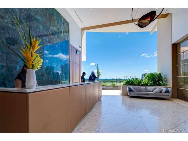 383 Kalaimoku Street  Unit 3307