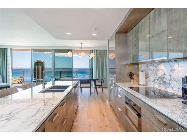 383 Kalaimoku Street  Unit 3307