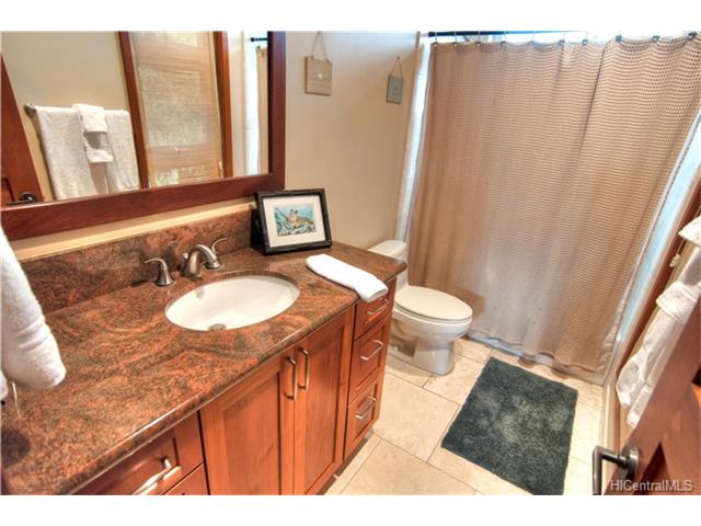 674A Kahaone Place  Unit 2