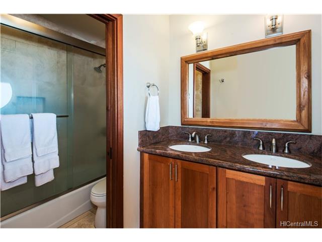 674A Kahaone Place  Unit 2
