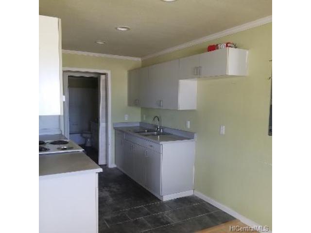 91-1040 Kaiau Avenue  Unit 12F