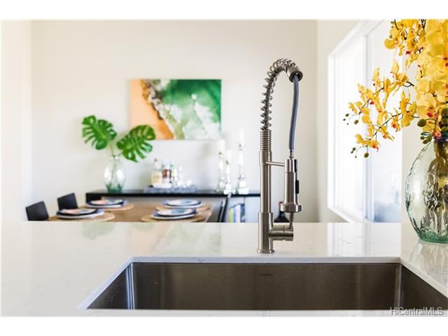 91-1018 Kaimalie Street  Unit R2