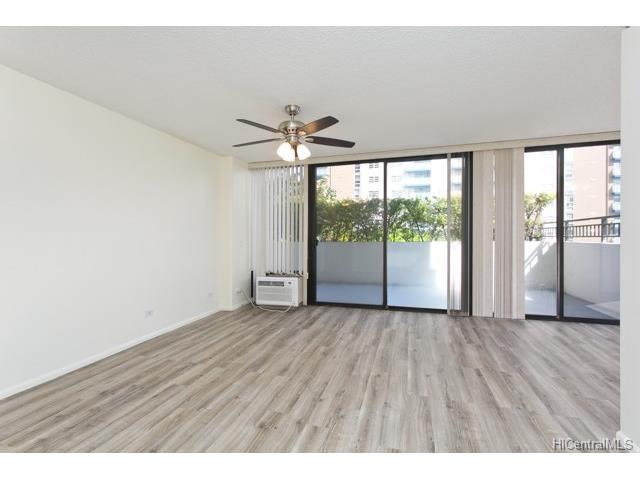 876 Curtis Street  Unit 605