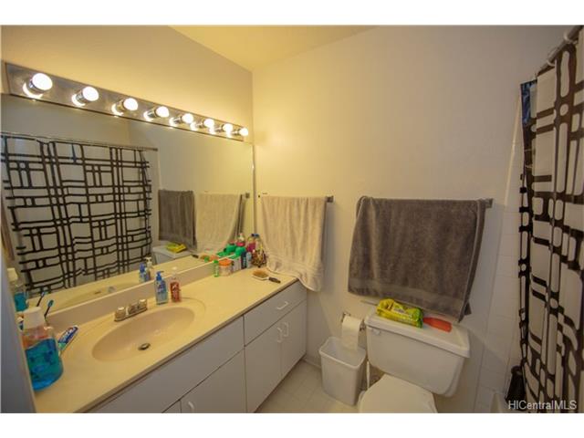 95-510 Wikao Street  Unit L204