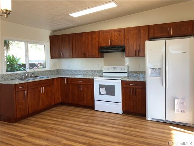 87-1423 Akowai Road