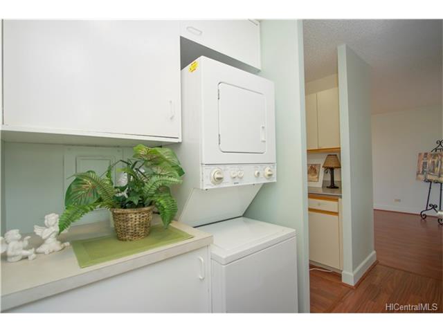 4300 Waialae Avenue  Unit B1205