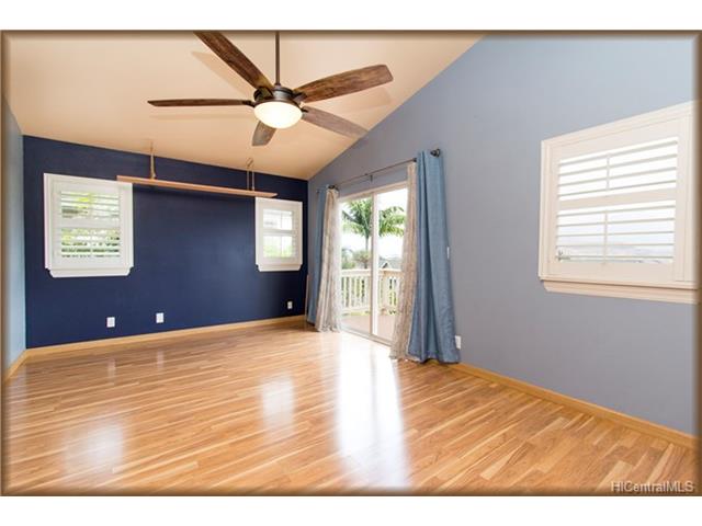 87-2201 Pakeke Street  Unit 65