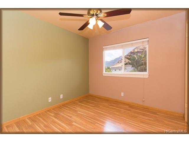 87-2201 Pakeke Street  Unit 65