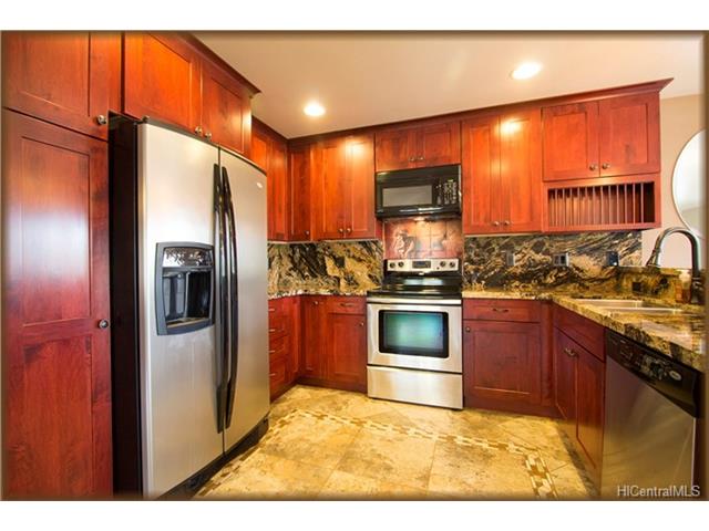 87-2201 Pakeke Street  Unit 65