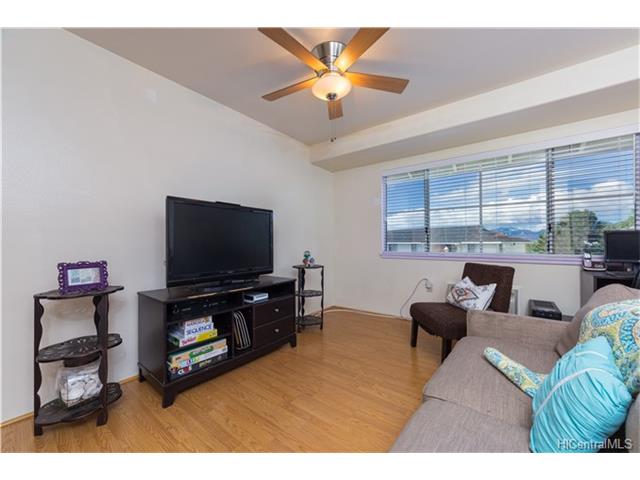 95-1037 Kaapeha Street  Unit 258