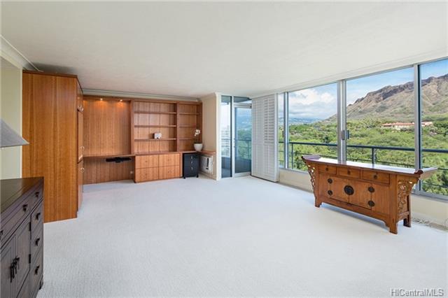 2979 Kalakaua Avenue  Unit 804