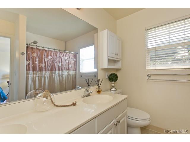 91-1031 Kaimalie Street  Unit 4G2