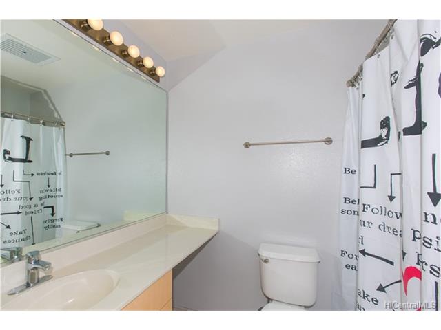 95-1099 Koolani Drive  Unit 250