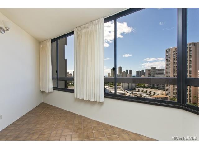 2499 Kapiolani Boulevard  Unit 2008