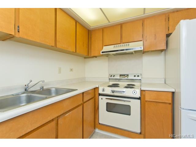 2499 Kapiolani Boulevard  Unit 2008