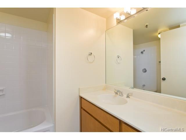 2499 Kapiolani Boulevard  Unit 2008
