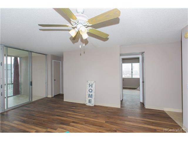 2474 Kapiolani Boulevard  Unit 1104