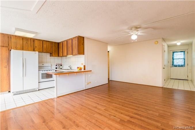 1735 Dole Street  Unit 203