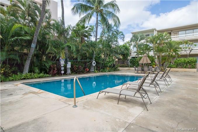 1735 Dole Street  Unit 203