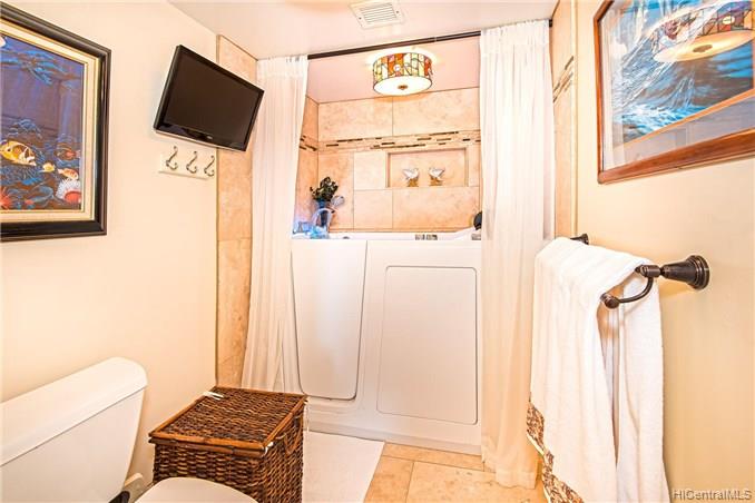 1650 Ala Moana Boulevard  Unit 1613