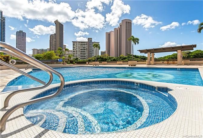 1650 Ala Moana Boulevard  Unit 1613