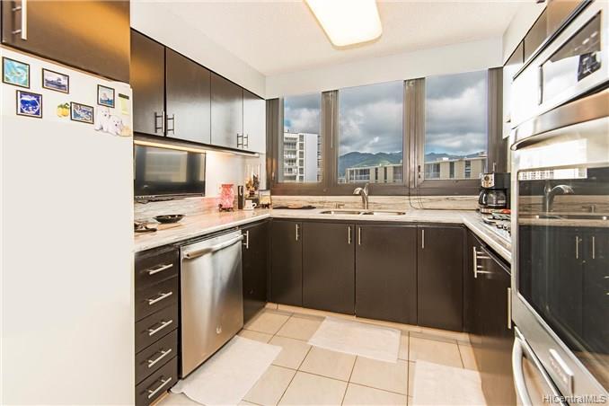 1650 Ala Moana Boulevard  Unit 1613
