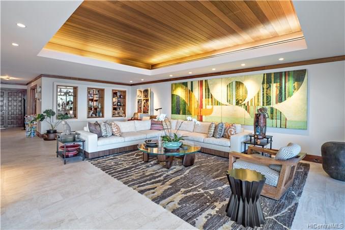 3165 Diamond Head Road  Unit 4