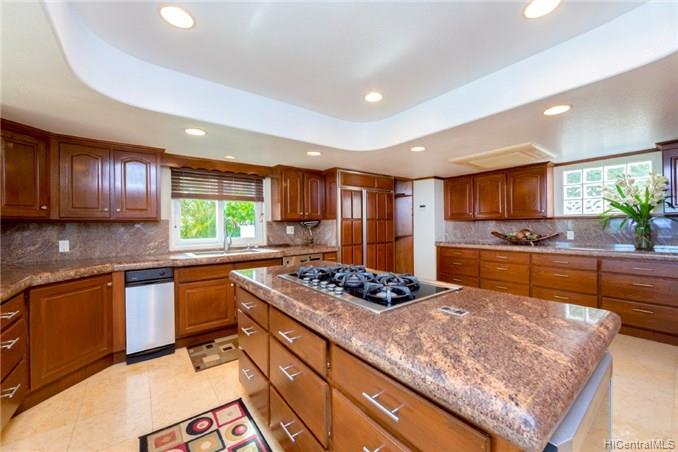 96 Moaniala Place
