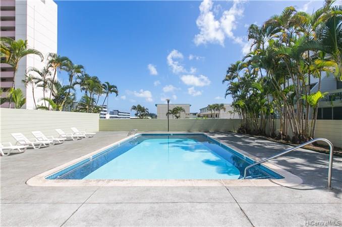 46-260 Kahuhipa Street  Unit C207