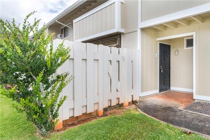94-749 Paaono Street  Unit E5