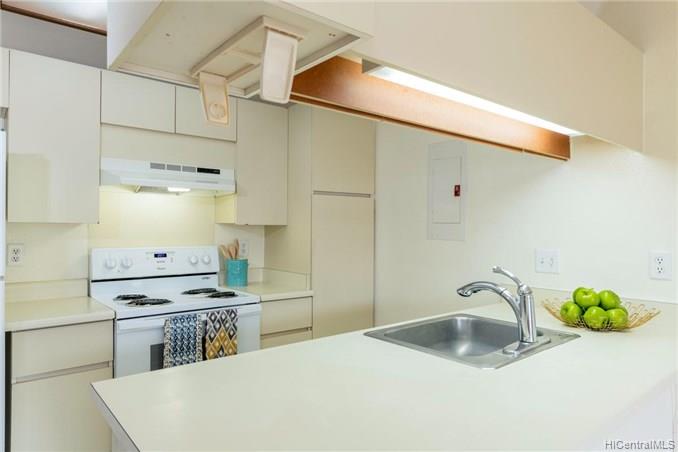 94-749 Paaono Street  Unit E5