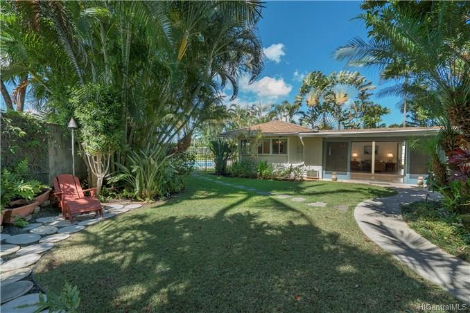 676 Mokapu Road