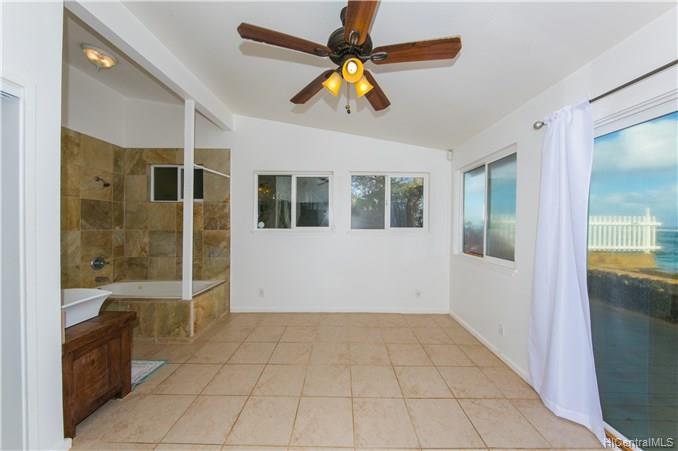 68-697 Farrington Highway