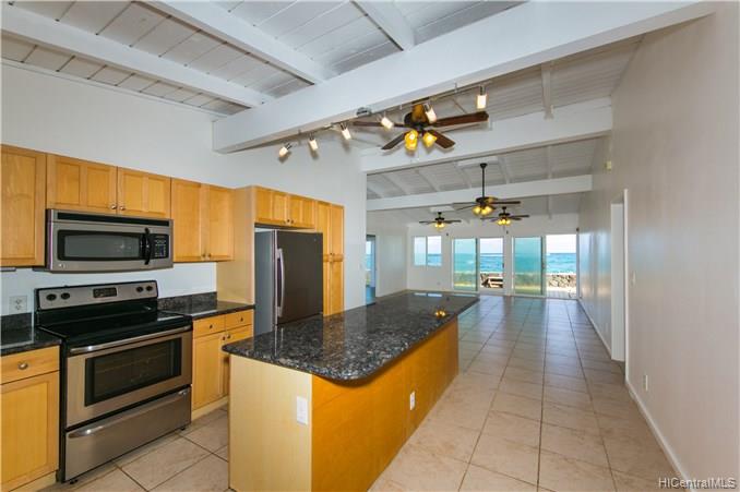 68-697 Farrington Highway