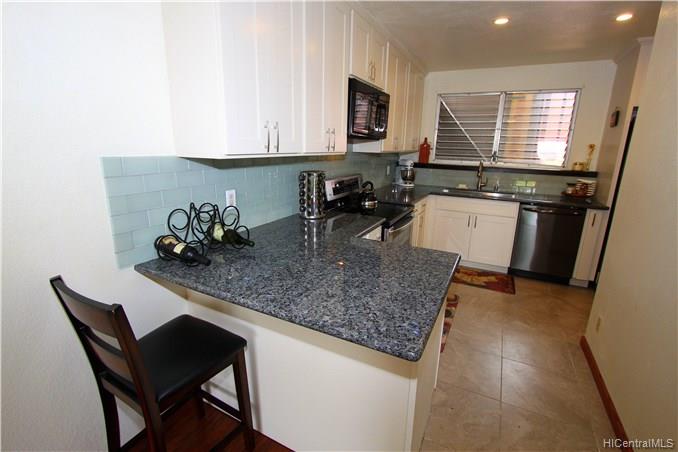 92-1032 Makakilo Drive  Unit 32