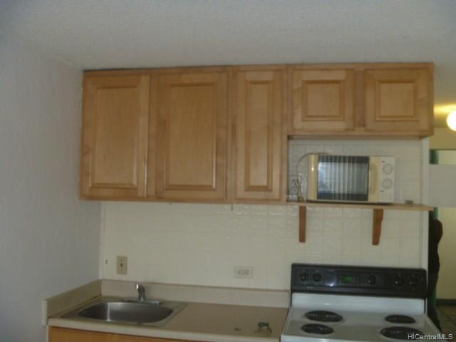 85-175 Farrington Highway  Unit C221