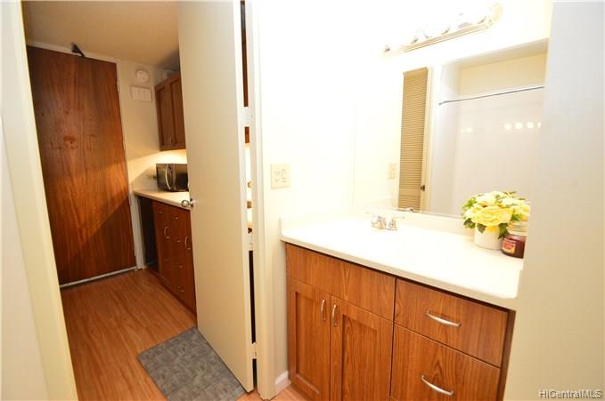 1750 Kalakaua Avenue  Unit 912