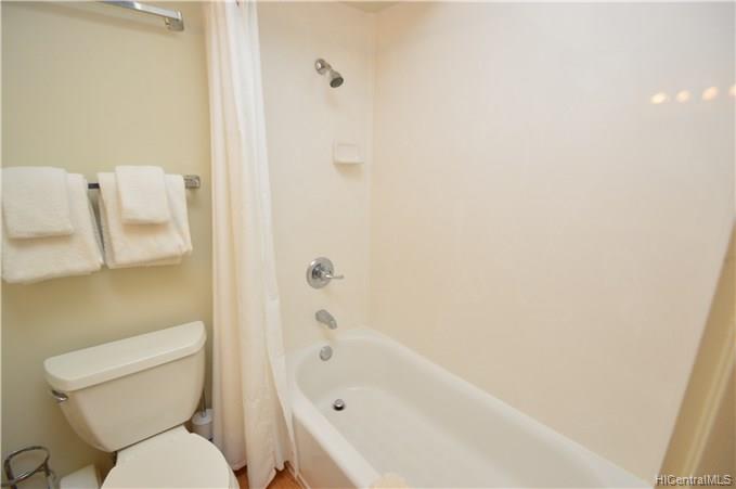 1750 Kalakaua Avenue  Unit 912