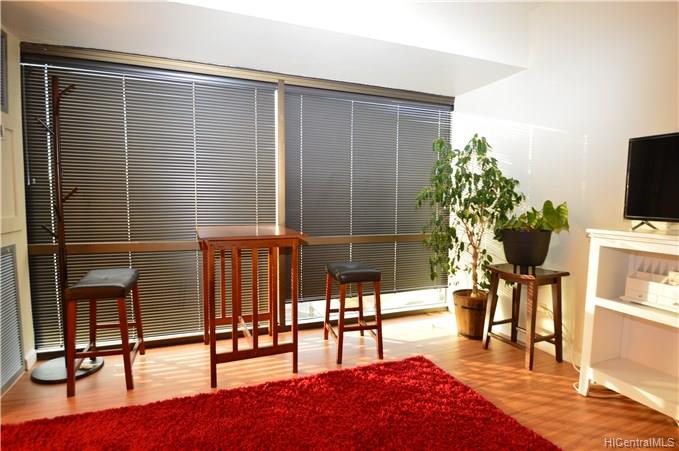 1750 Kalakaua Avenue  Unit 912
