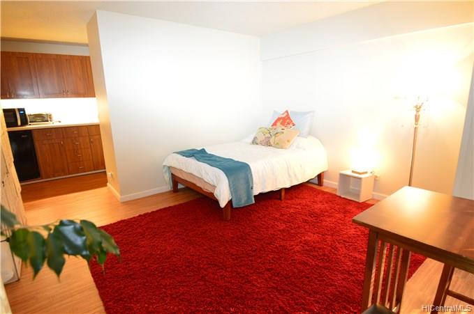 1750 Kalakaua Avenue  Unit 912