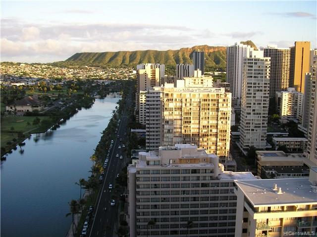 2345 Ala Wai Boulevard  Unit 1101