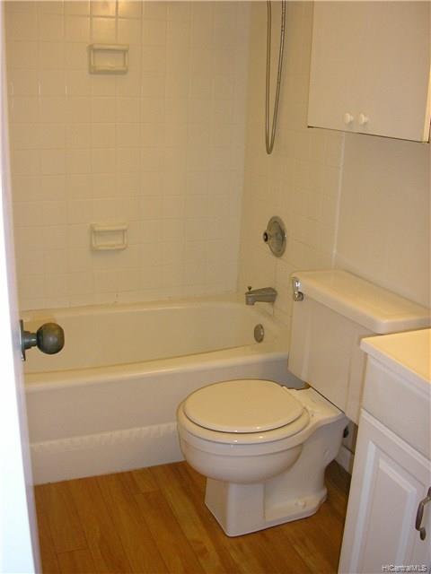 2345 Ala Wai Boulevard  Unit 1101