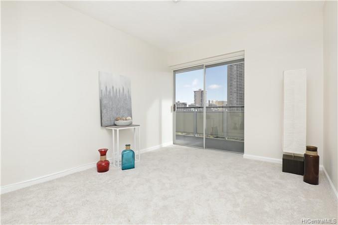 509 University Avenue  Unit 1001
