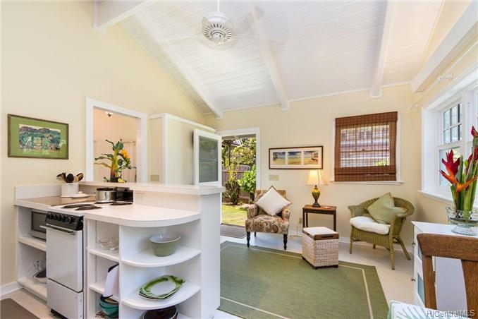 1414 Mokulua Drive