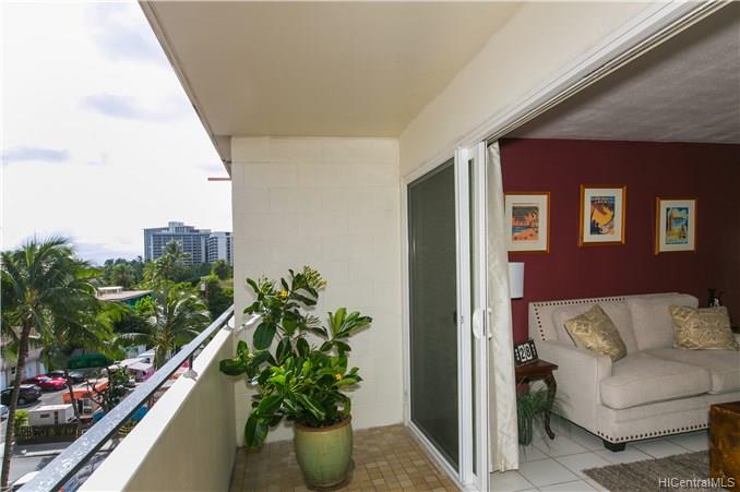 247 Beach Walk  Unit 504