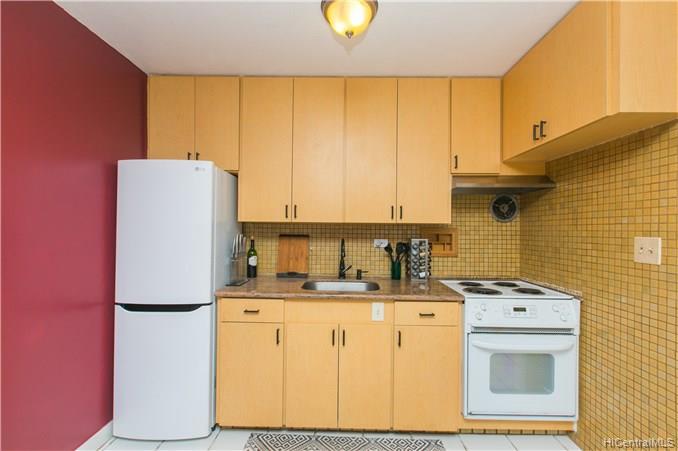 247 Beach Walk  Unit 504