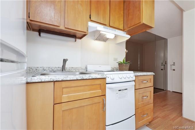 2525 Date Street  Unit 1303