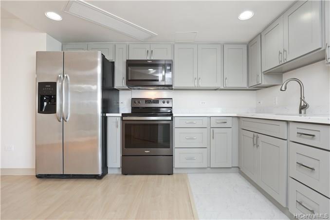 1314 Kalakaua Avenue  Unit 912