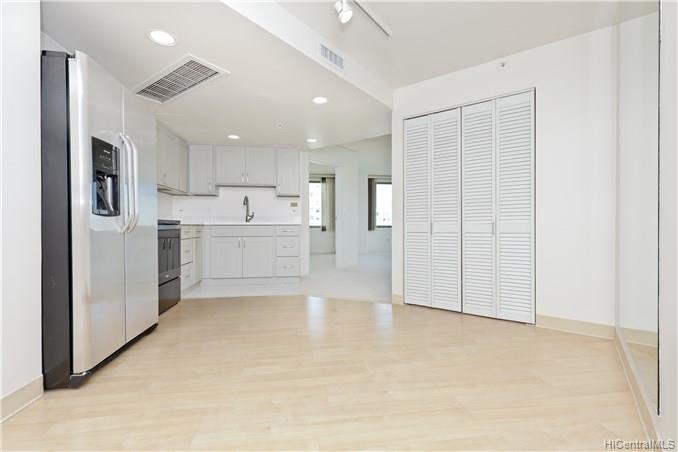 1314 Kalakaua Avenue  Unit 912