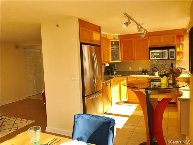 343 Hobron Lane  Unit 1404
